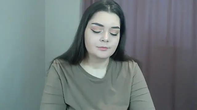 ohhhMie online show from 12.10.24