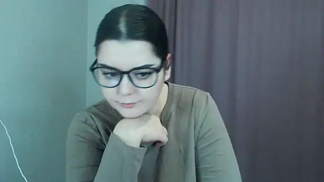 ohhhMie online show from 12.18.24