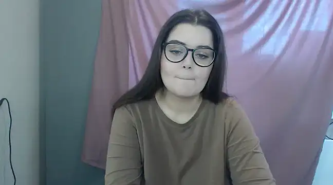 ohhhMie online show from 02.16.25