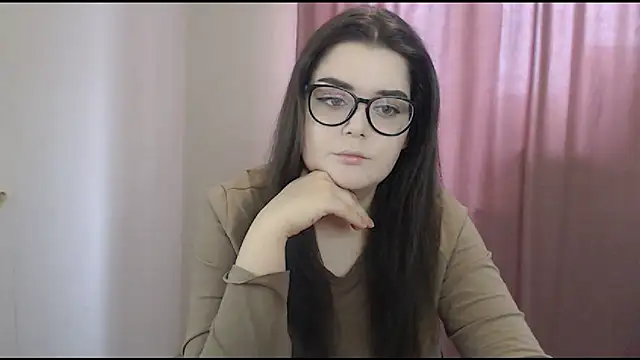 ohhhMie online show from 02.27.25