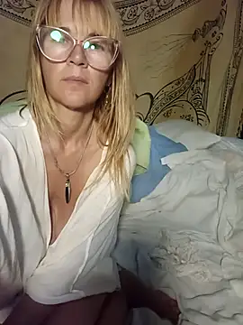 Luna-Natural online show from 02.13.25