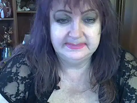 Snapshot of ElenaZed chatting on 03.02.25 ElenaZed online show from 03.02.25