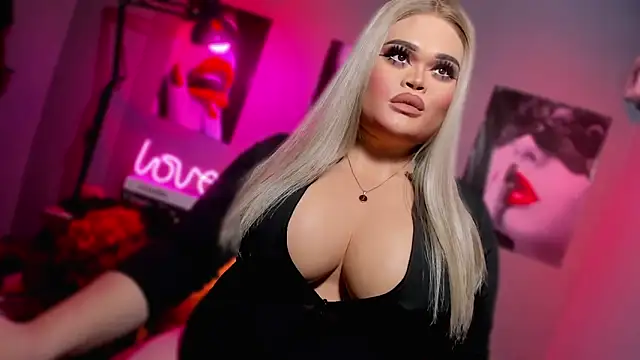 KarolinaThompson online show from 10.11.25