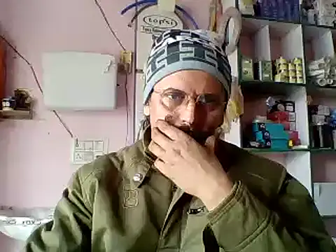 Snapshot of Kumarjay330 chatting on 01.19.25 Kumarjay330 online show from 01.19.25