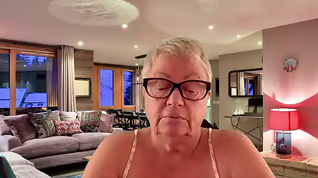 Snapshot of GrannyChrissy68 chatting on 03.15.26 GrannyChrissy68 online show from 03.15.26