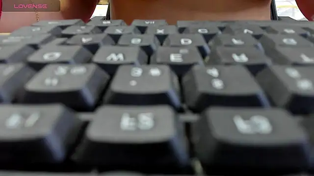 Snapshot of sweetfabianaxl chatting on 11.21.25 sweetfabianaxl online show from 11.21.25