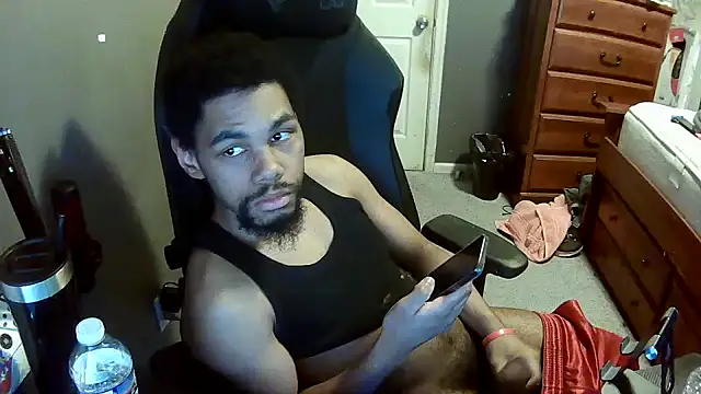 Snapshot of Neovergil0 chatting on 12.04.24 Neovergil0 online show from 12.04.24