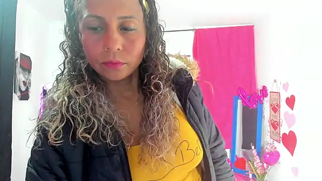 samantha  smile online show from 02.16.25