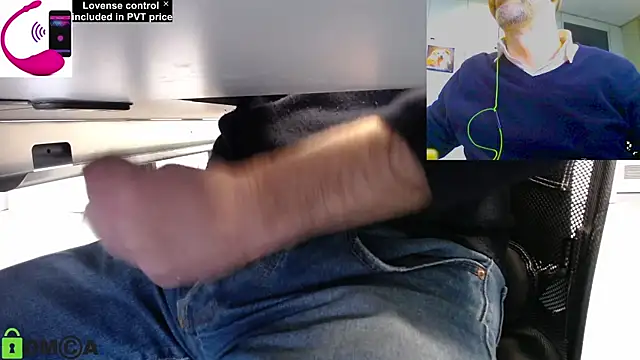 Snapshot of pliko chatting on 01.14.26 pliko online show from 01.14.26