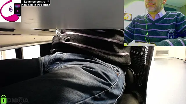 Snapshot of pliko chatting on 01.15.26 pliko online show from 01.15.26