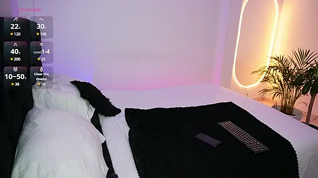 Snapshot of the_lucky_men__ chatting on 03.15.25 the lucky men online show from 03.15.25