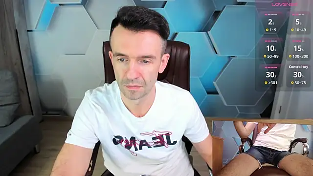 SteveTiger online show from 03.11.26