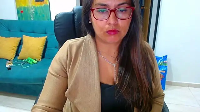 Ixchel Anaid online show from 03.06.25