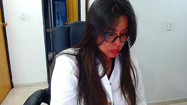 Ixchel Anaid online show from 03.08.25