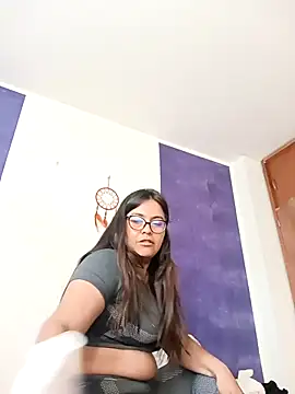 Ixchel Anaid online show from 03.15.25