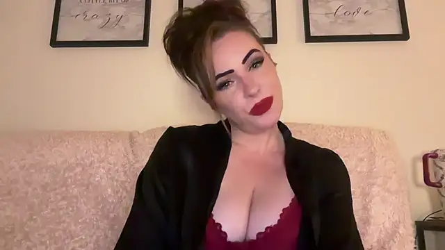 EmilyBlue online show from 11.09.25