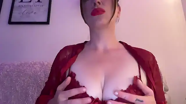 EmilyBlue online show from 07.15.26