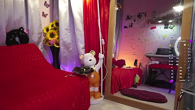 Rachellkors online show from 03.18.25