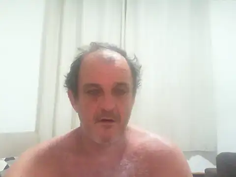 Snapshot of ConradinhoBR50 chatting on 09.29.25 ConradinhoBR50 online show from 09.29.25