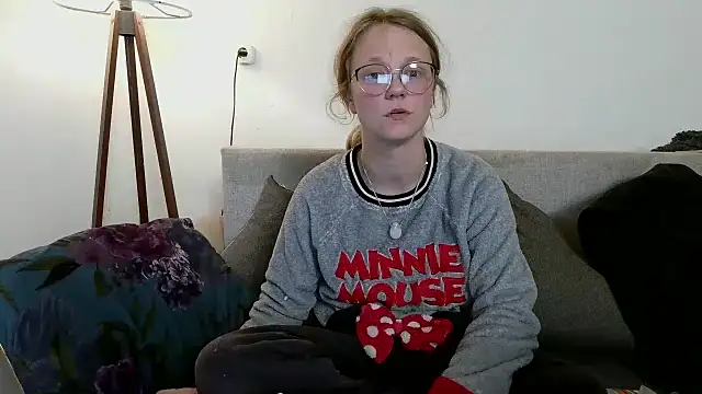 little-leni online show from 03.31.26