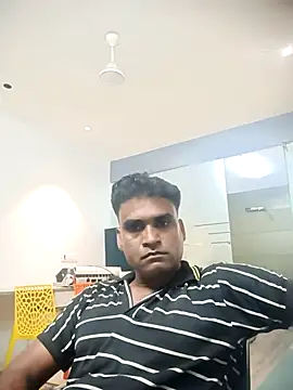 Snapshot of Javedmax chatting on 10.30.25 Javedmax online show from 10.30.25