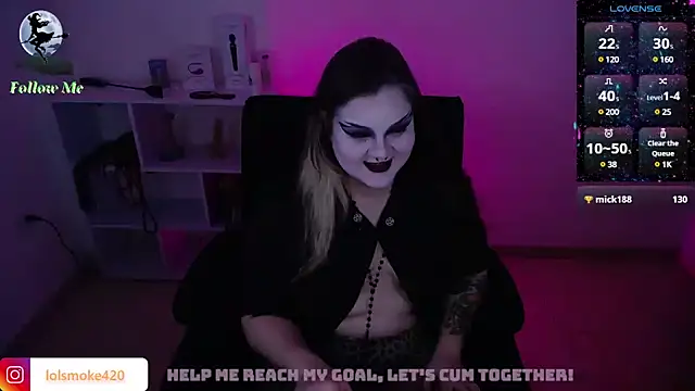 Snapshot of Bdsm_and_fries chatting on 01.10.25 Bdsm and fries online show from 01.10.25