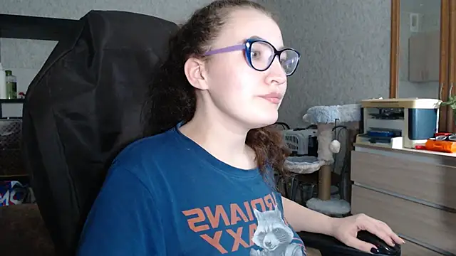 AnKey Rayah online show from 12.05.24