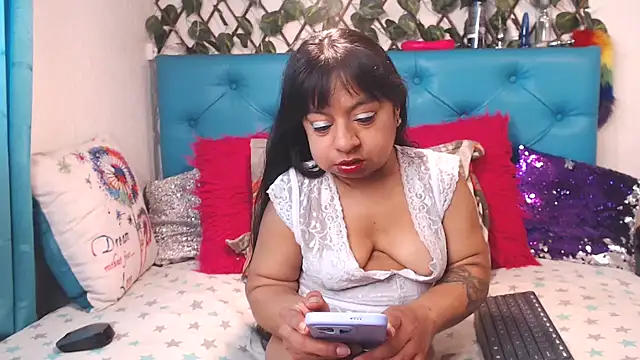 SARAWILLS online show from 03.21.26