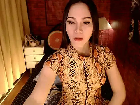 Yoshidashemale online show from 11.15.25