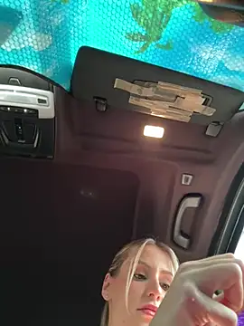 Snapshot of jasminesummer chatting on 01.09.25 jasminesummer online show from 01.09.25