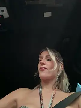 Snapshot of jasminesummer chatting on 02.28.25 jasminesummer online show from 02.28.25