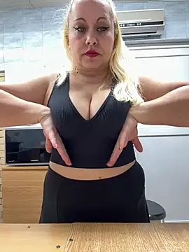 SabinaSweety online show from 03.05.25