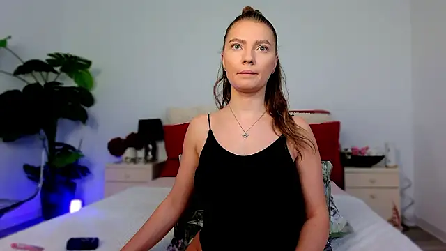 Snapshot of SashaRizz chatting on 02.25.26 SashaRizz online show from 02.25.26