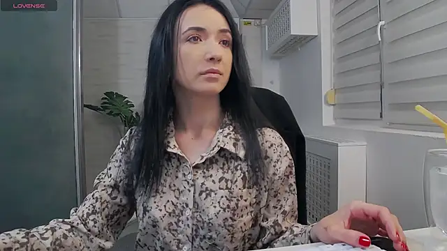 GlamKate online show from 03.07.25