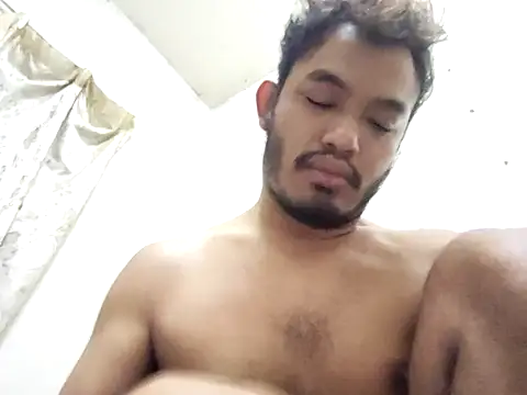 Snapshot of eizy2310 chatting on 12.10.24 eizy2310 online show from 12.10.24