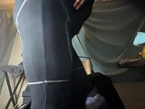 Snapshot of AlexaTheSlut chatting on 02.19.25 AlexaTheSlut online show from 02.19.25