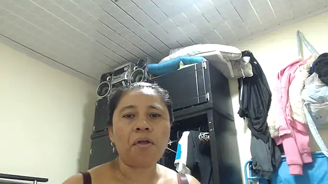 adrixxx38 online show from 04.17.26