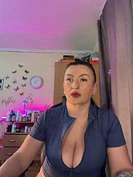 Hotangel75 online show from 04.18.26