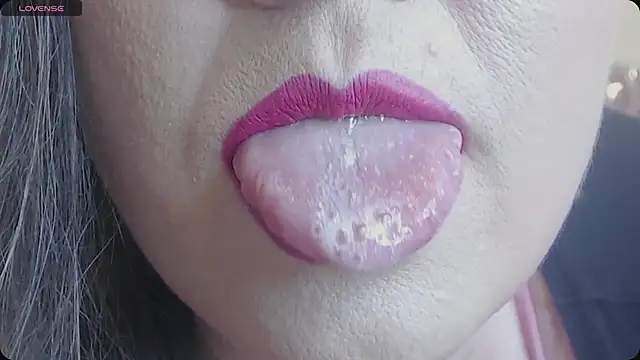 Lady Adrianna online show from 01.13.25