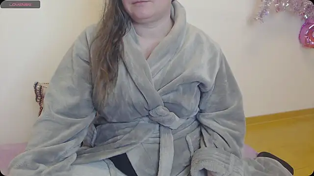 Lady Adrianna online show from 02.28.25