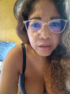 mila38 online show from 10.17.25