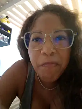 Snapshot of mila38 chatting on 06.19.26 mila38 online show from 06.19.26