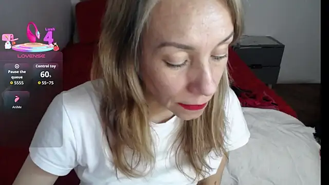 cristin doll  online show from 11.18.25