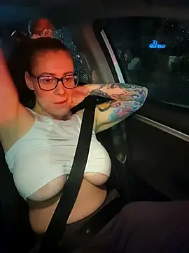 HollyTattoo online show from 12.09.24