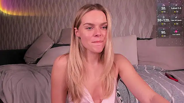 CharliSweet online show from 12.22.25