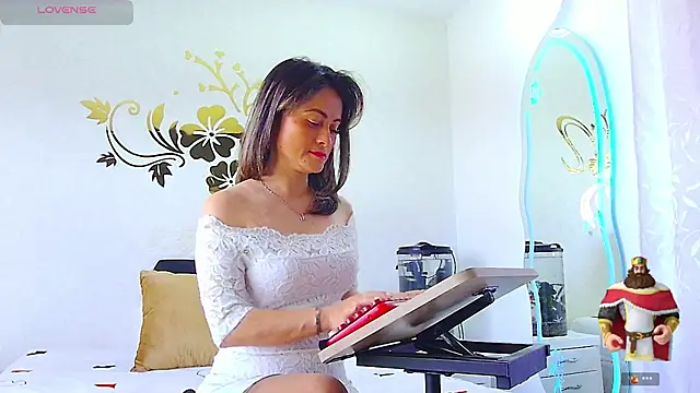 MarcelaFlores online show from 07.27.26