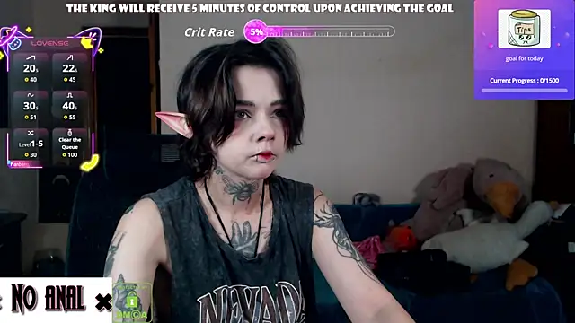 Snapshot of Dark__Elf chatting on 07.15.26 Dark Elf online show from 07.15.26