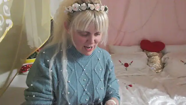 SunnySylvia online show from 03.26.26