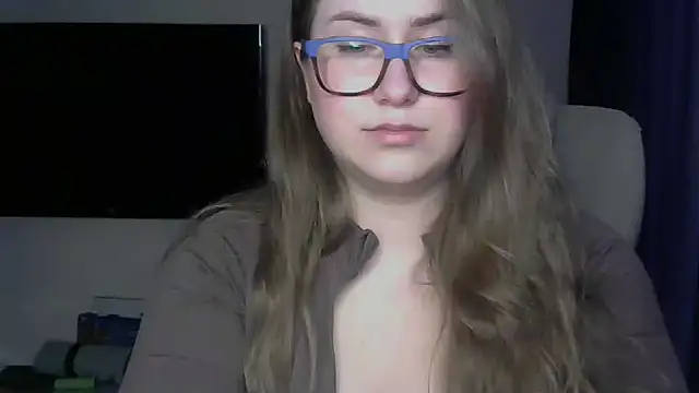 SeasonalSomeone online show from 03.18.26