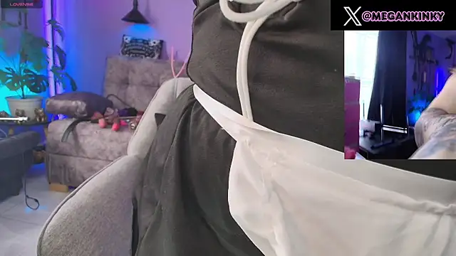 Snapshot of fetishkinkymeganx chatting on 07.16.26 fetishkinkymeganx online show from 07.16.26